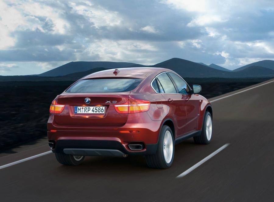  BMW X6 2007 года  (фото 17 из 148)